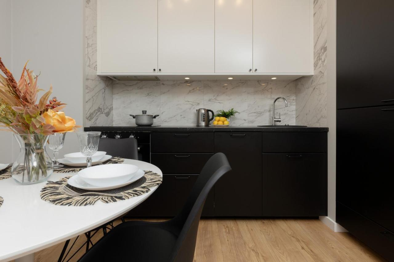 Modern Apartment With Balcony Mokotow Business Centre By Noclegi Renters Varsovia Exterior foto