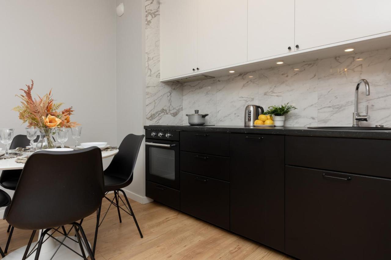 Modern Apartment With Balcony Mokotow Business Centre By Noclegi Renters Varsovia Exterior foto